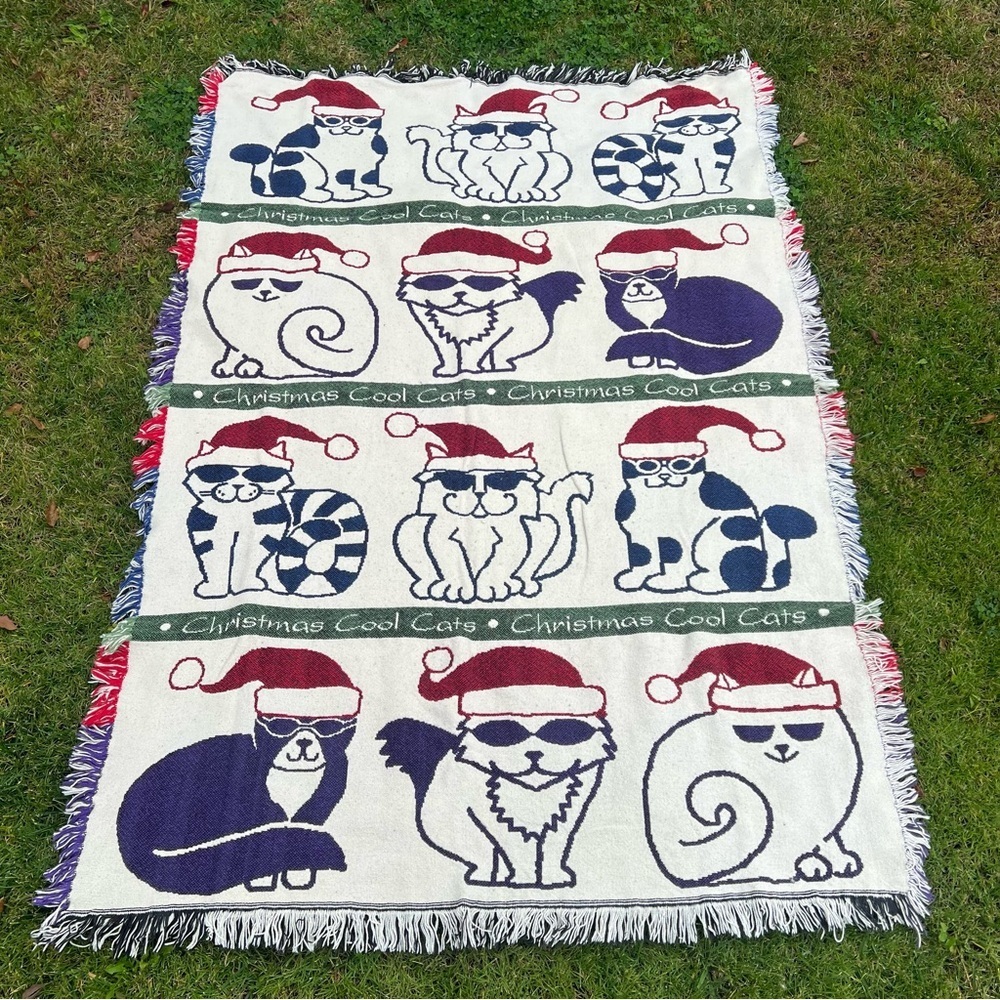 VTG Christmas Cool Cats Woven Tapestry Throw Sunglass Kitties Kitschy Fun 49x68